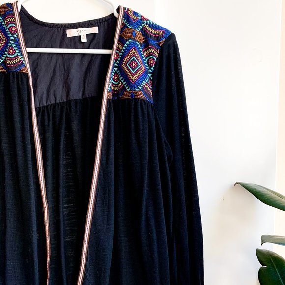 ezra loose-fit black cardigan geo print 3/4 sleeve - Picture 5 of 7